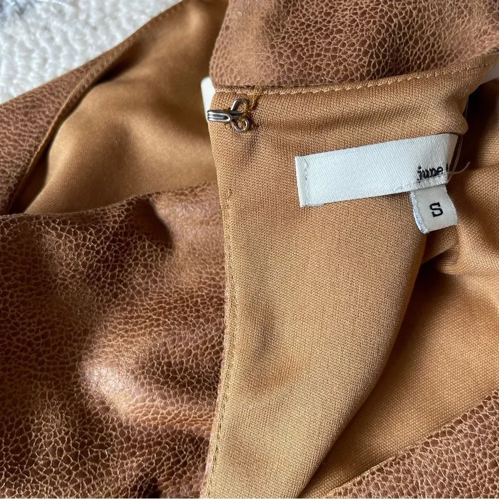 NWT Nordstrom Flattering Vegan Leather Sheath Dress + Slit in Camel Beige SZ S - Picture 9 of 15